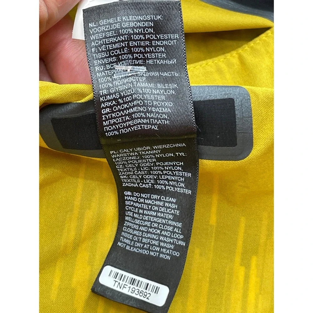 The North Face Anorak Windbreaker Pullover Small Black Yellow NWOT
